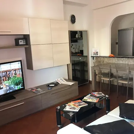 Apartment S.giovanni *