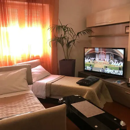 S.giovanni Apartment